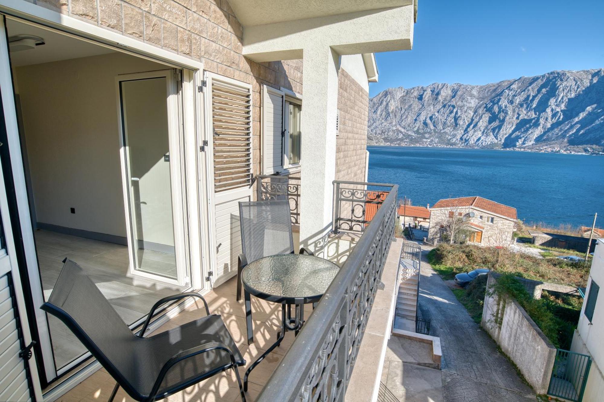 Luxurious 3-Bedroom Apartment By Mn Property Kotor Extérieur photo