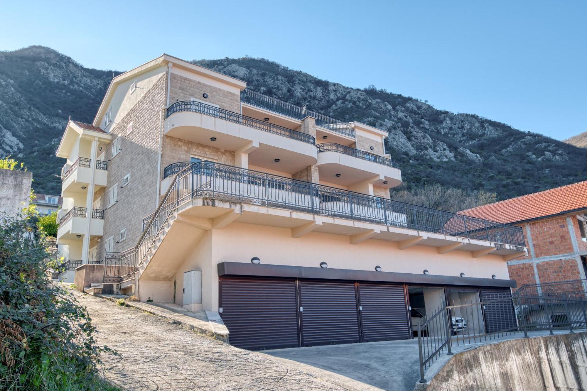 Luxurious 3-Bedroom Apartment By Mn Property Kotor Extérieur photo